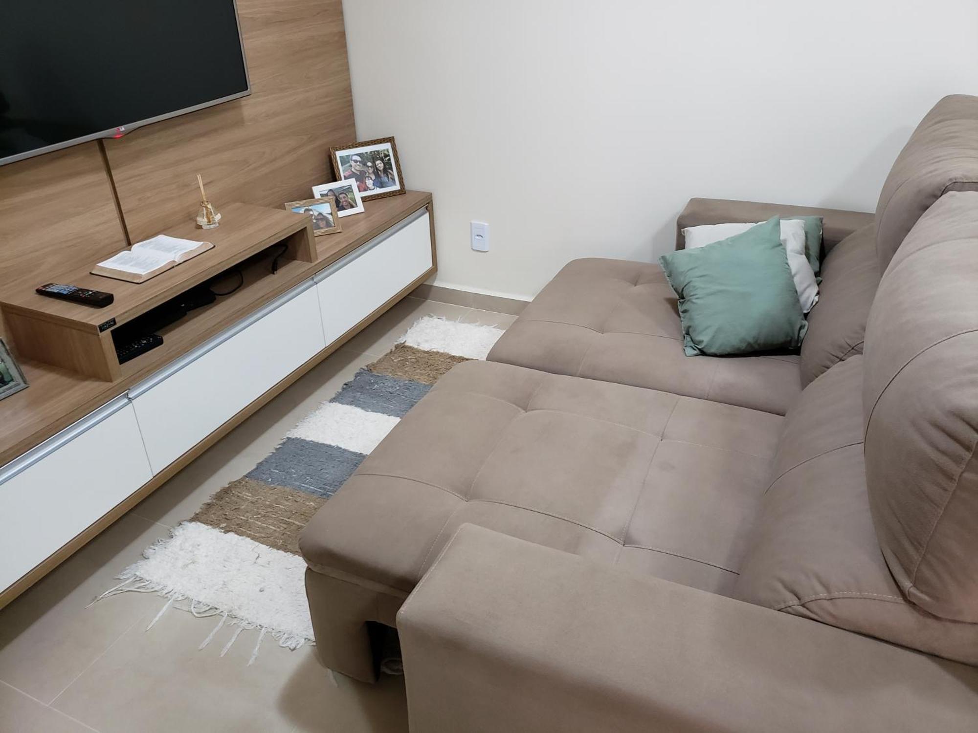 Familiar Novo Apartamento