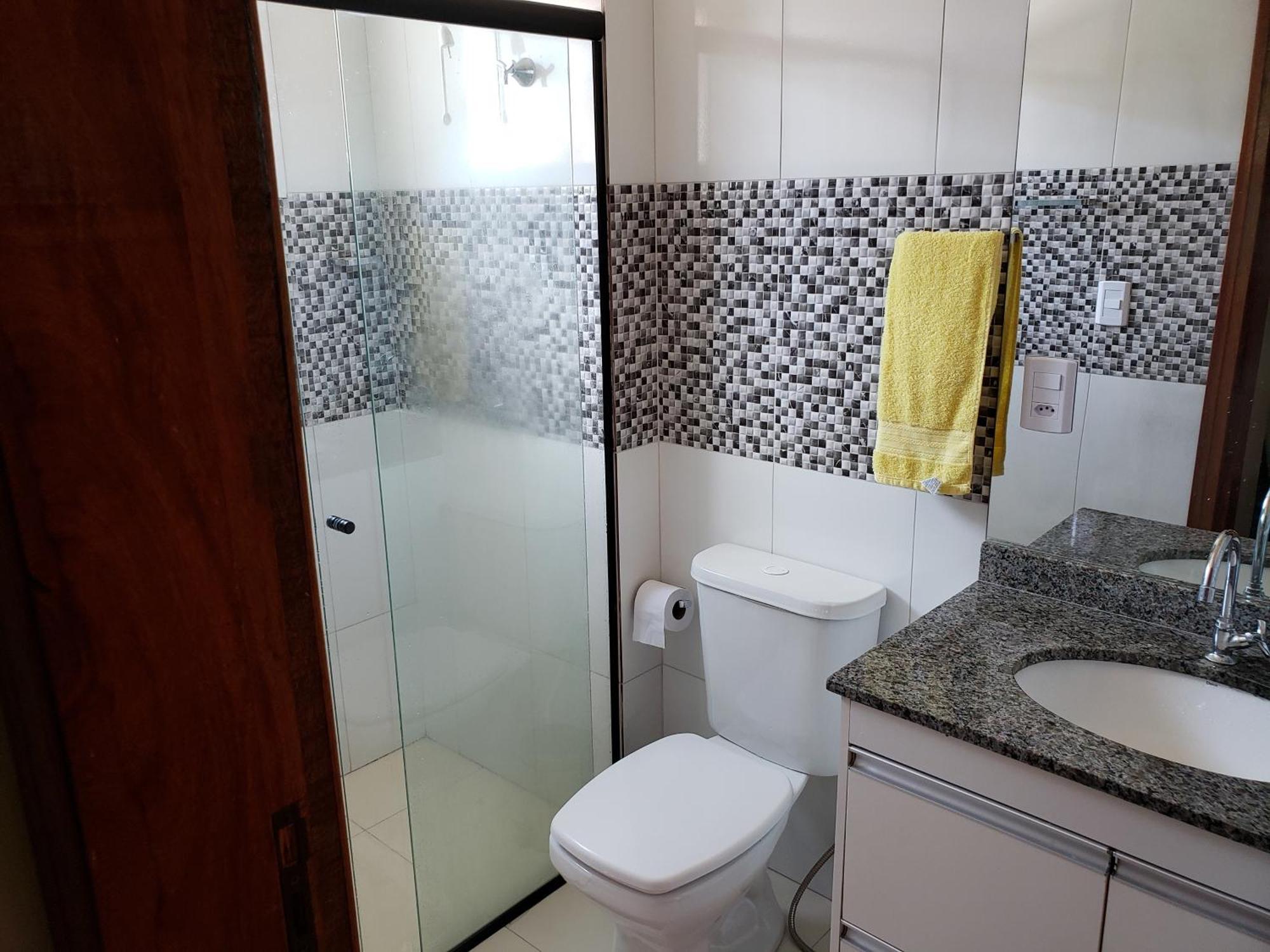 Familiar Novo Apartamento